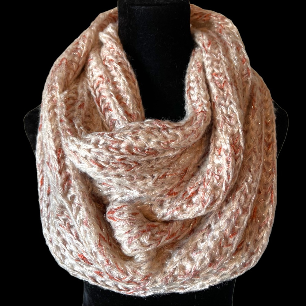 Chunky Pink & Cream Infinity Scarf - Picture 2 of 6